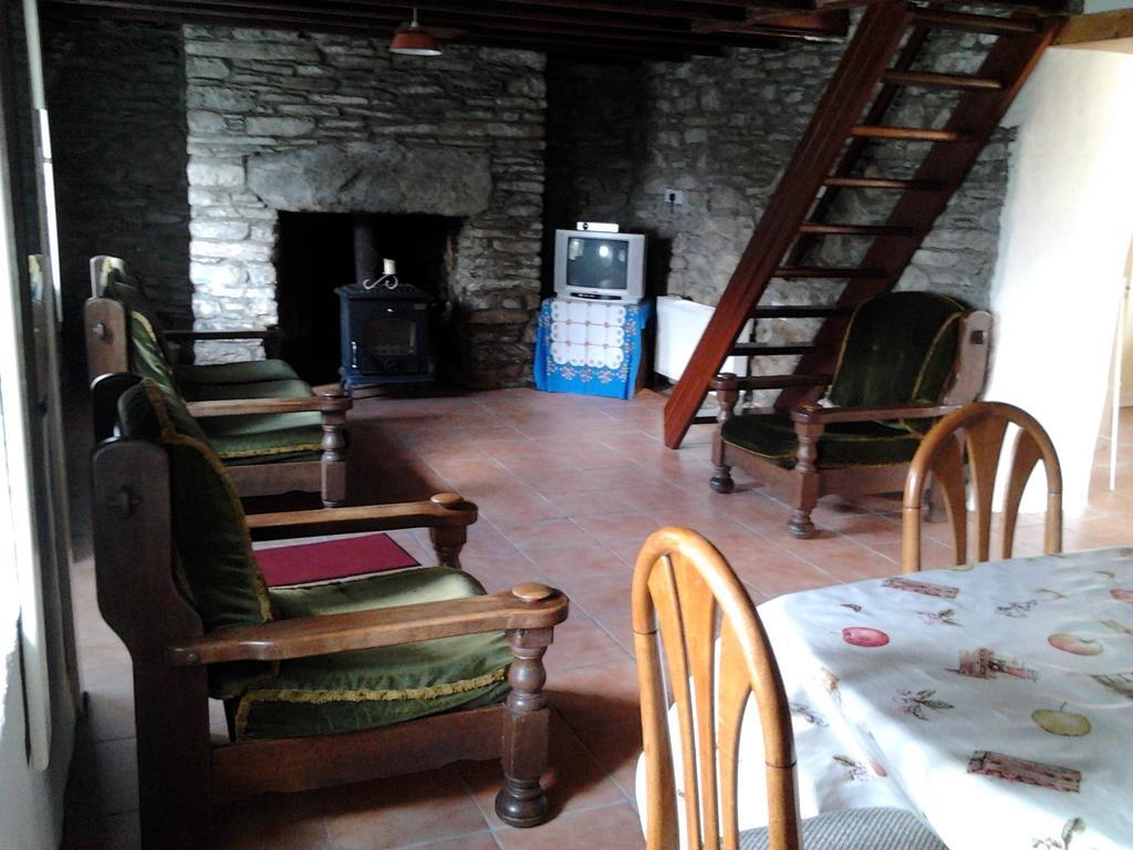 Westland Traditional Cottage Dated 1700'S Ardea Rom bilde